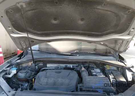 2020 Volkswagen Tiguan 2.0T Se/2.0T Se R-Line Black/2.0T Sel from USA, damaged, VIN 3VV3B7AX0LM162502